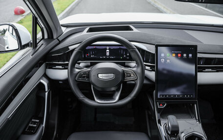 Geely Atlas, 2024 год, 2 629 000 рублей, 14 фотография