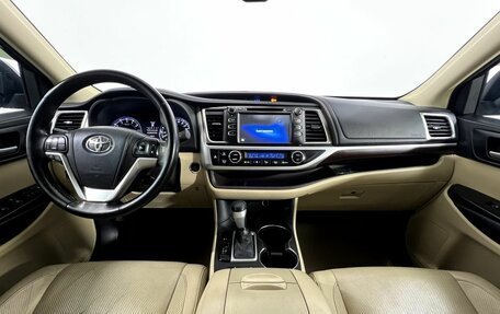 Toyota Highlander III, 2014 год, 2 480 000 рублей, 13 фотография