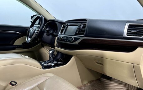 Toyota Highlander III, 2014 год, 2 480 000 рублей, 12 фотография