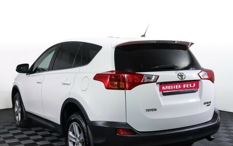 Toyota RAV4, 2013 год, 1 685 000 рублей, 7 фотография