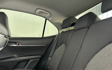 Toyota Camry, 2019 год, 2 600 000 рублей, 21 фотография
