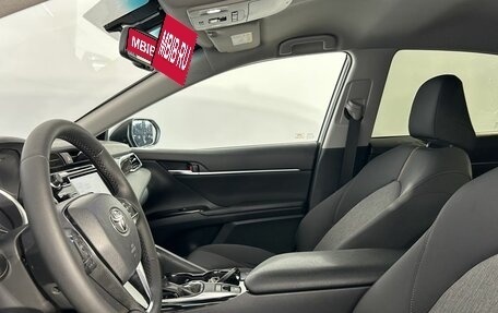 Toyota Camry, 2019 год, 2 600 000 рублей, 22 фотография