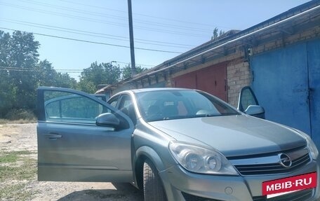 Opel Astra H, 2010 год, 725 000 рублей, 2 фотография