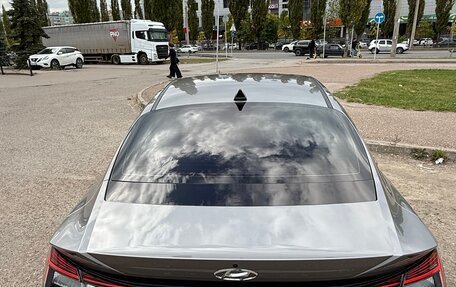 Hyundai Elantra, 2023 год, 2 450 000 рублей, 7 фотография