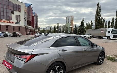 Hyundai Elantra, 2023 год, 2 450 000 рублей, 4 фотография
