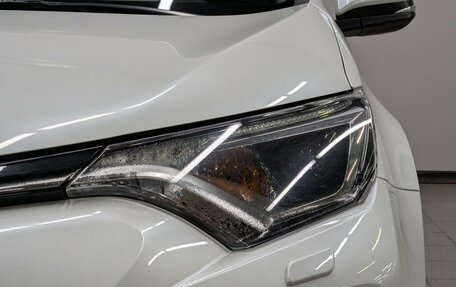 Toyota RAV4, 2018 год, 2 740 000 рублей, 9 фотография