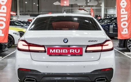 BMW 5 серия, 2021 год, 4 600 000 рублей, 11 фотография