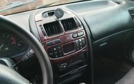 Mitsubishi Carisma I, 1997 год, 160 000 рублей, 12 фотография