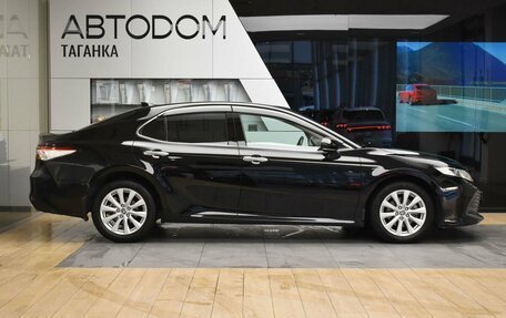 Toyota Camry, 2020 год, 2 999 000 рублей, 4 фотография
