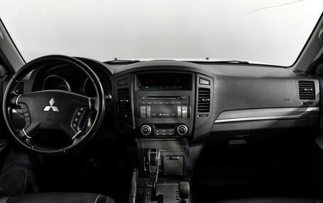 Mitsubishi Pajero IV, 2011 год, 1 749 000 рублей, 14 фотография