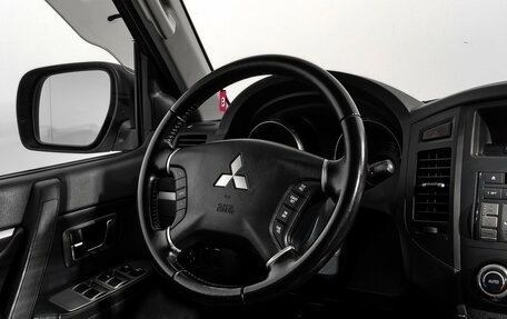 Mitsubishi Pajero IV, 2011 год, 1 749 000 рублей, 15 фотография