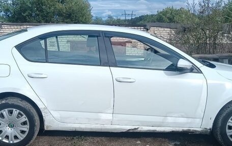 Skoda Octavia, 2015 год, 395 000 рублей, 3 фотография