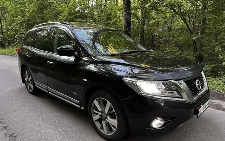 Nissan Pathfinder, 2014 год, 1 450 000 рублей, 10 фотография