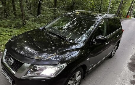 Nissan Pathfinder, 2014 год, 1 450 000 рублей, 13 фотография