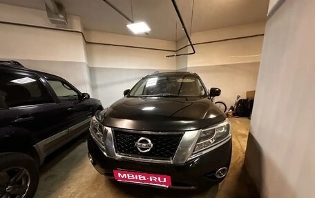 Nissan Pathfinder, 2014 год, 1 450 000 рублей, 18 фотография