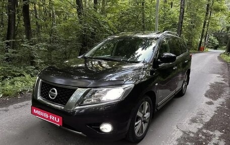 Nissan Pathfinder, 2014 год, 1 450 000 рублей, 12 фотография