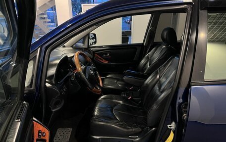 Lexus RX IV рестайлинг, 2001 год, 775 000 рублей, 16 фотография