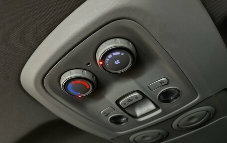 Peugeot Traveller I, 2019 год, 2 140 000 рублей, 13 фотография