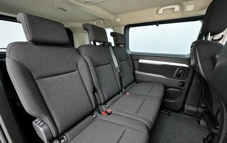Peugeot Traveller I, 2019 год, 2 140 000 рублей, 16 фотография