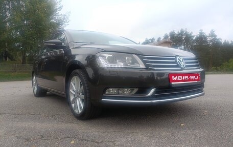 Volkswagen Passat B7, 2011 год, 1 300 000 рублей, 1 фотография