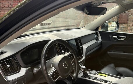 Volvo XC60 II, 2018 год, 3 200 000 рублей, 11 фотография