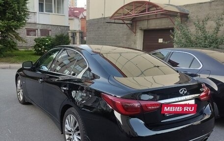 Infiniti Q50 I рестайлинг, 2018 год, 2 200 000 рублей, 5 фотография