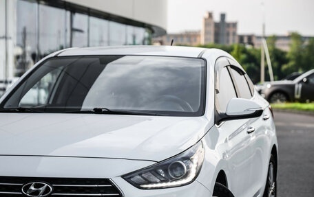 Hyundai Solaris II рестайлинг, 2019 год, 1 499 000 рублей, 2 фотография