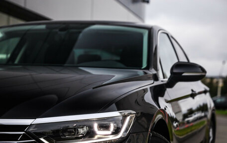 Volkswagen Passat B8 рестайлинг, 2017 год, 2 399 000 рублей, 2 фотография
