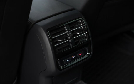 Volkswagen Passat B8 рестайлинг, 2017 год, 2 399 000 рублей, 19 фотография