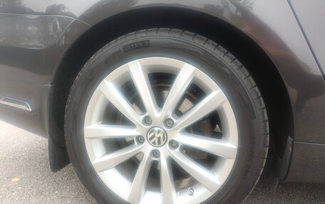 Volkswagen Passat B7, 2011 год, 1 300 000 рублей, 6 фотография
