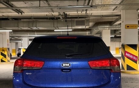 KIA Rio III рестайлинг, 2015 год, 980 000 рублей, 3 фотография