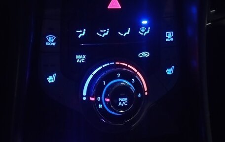 Hyundai Elantra V, 2012 год, 990 000 рублей, 6 фотография