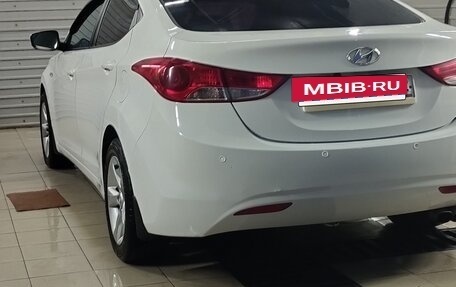 Hyundai Elantra V, 2012 год, 990 000 рублей, 3 фотография