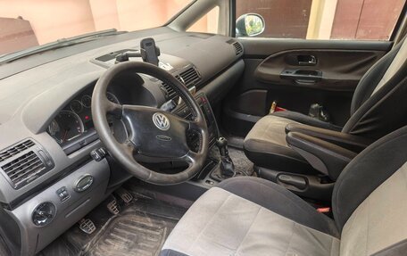 Volkswagen Sharan I рестайлинг, 2004 год, 480 000 рублей, 7 фотография