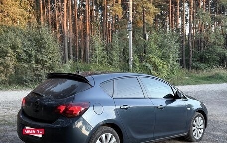 Opel Astra J, 2010 год, 555 000 рублей, 5 фотография