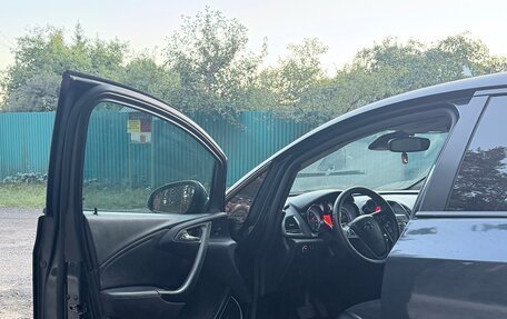 Opel Astra J, 2010 год, 555 000 рублей, 13 фотография