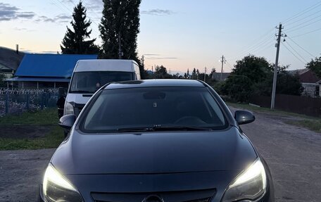 Opel Astra J, 2010 год, 555 000 рублей, 27 фотография