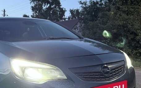 Opel Astra J, 2010 год, 555 000 рублей, 30 фотография