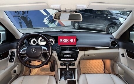 Mercedes-Benz C-Класс, 2012 год, 1 250 000 рублей, 9 фотография