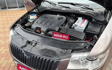 Skoda Superb III рестайлинг, 2012 год, 1 250 000 рублей, 20 фотография