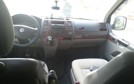 Volkswagen Transporter T5 рестайлинг, 2007 год, 720 000 рублей, 7 фотография