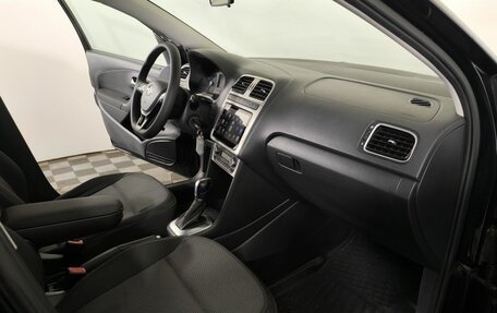 Volkswagen Polo VI (EU Market), 2017 год, 1 100 000 рублей, 10 фотография