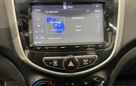 Hyundai Solaris II рестайлинг, 2012 год, 650 000 рублей, 12 фотография