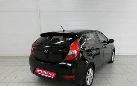 Hyundai Solaris II рестайлинг, 2012 год, 650 000 рублей, 6 фотография