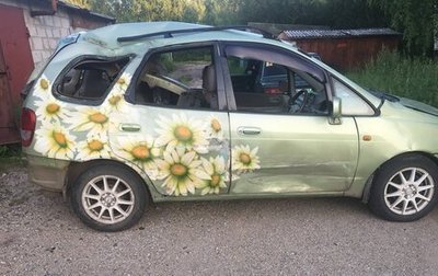 Toyota Corolla Spacio II, 2001 год, 60 000 рублей, 1 фотография