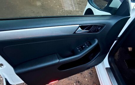 Volkswagen Jetta VI, 2016 год, 1 150 000 рублей, 21 фотография