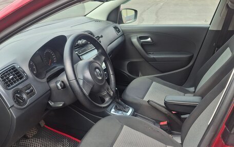 Volkswagen Polo VI (EU Market), 2011 год, 675 000 рублей, 9 фотография