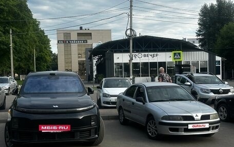 Mitsubishi Carisma I, 2001 год, 240 000 рублей, 2 фотография