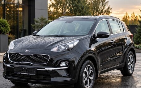 KIA Sportage IV рестайлинг, 2020 год, 1 890 000 рублей, 1 фотография