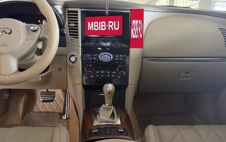Infiniti FX II, 2013 год, 2 500 000 рублей, 6 фотография